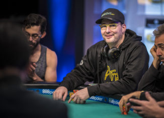 Phil Hellmuth wins a record-extend 16th World Series of Poker gold bracelet.