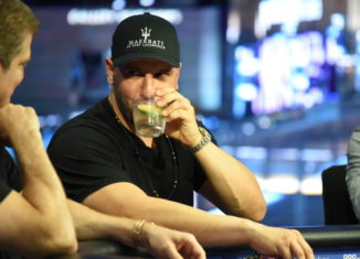 Sit back, relax and enjoy the show! Just like Michael Mizrachi did on Rise and Grind on Poker After Dark.