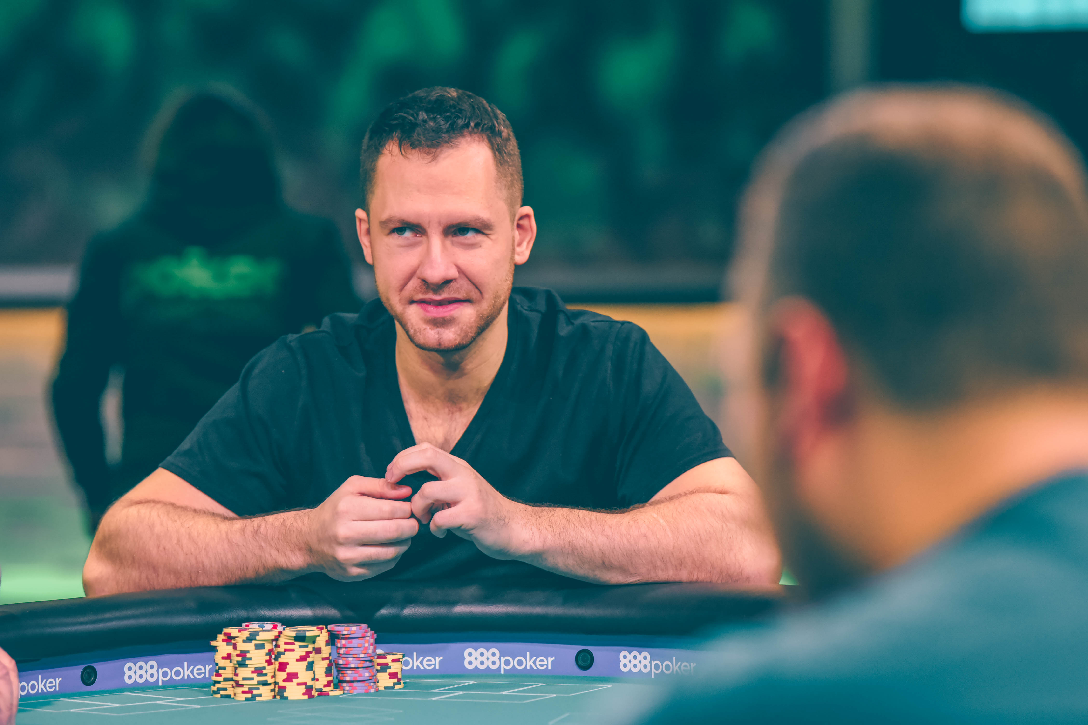 Dan Cates in action during the Super High Roller Cash Game.